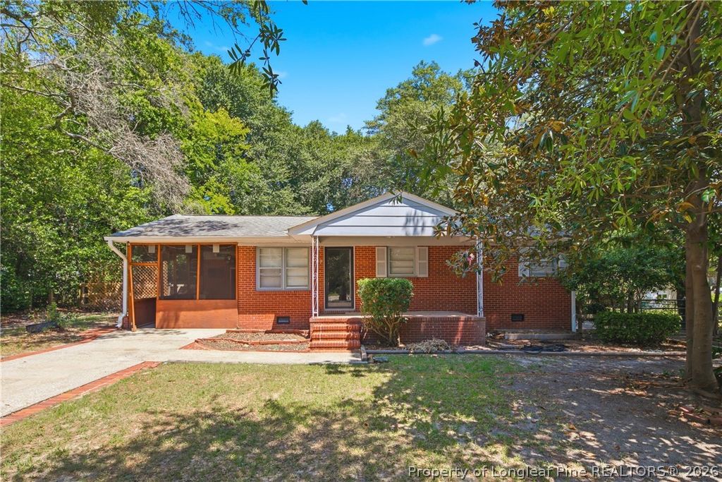 Photo of 2510 Lone Pine Drive, Fayetteville, NC 28306 (MLS # 766299)