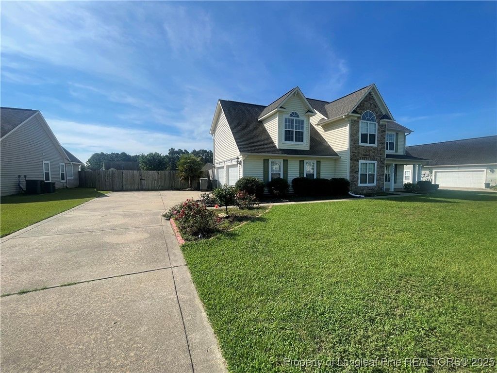Photo of 6617 Valley Falls Road, Hope Mills, NC 28348 (MLS # 748818)