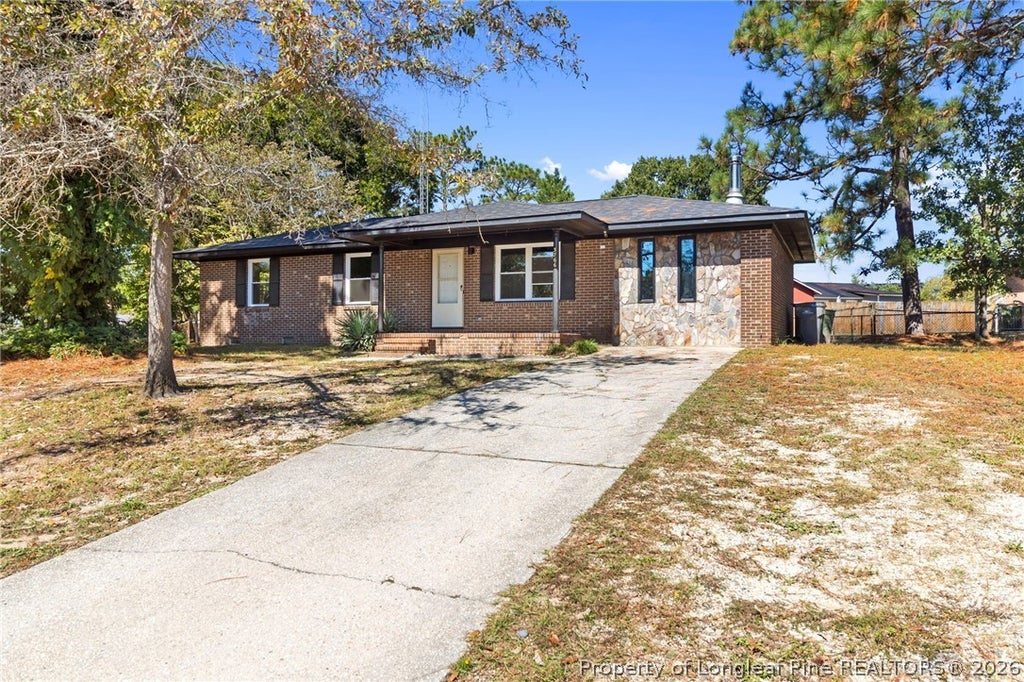 Photo of 3766 Colonial Cove, Hope Mills, NC 28348 (MLS # 770961)
