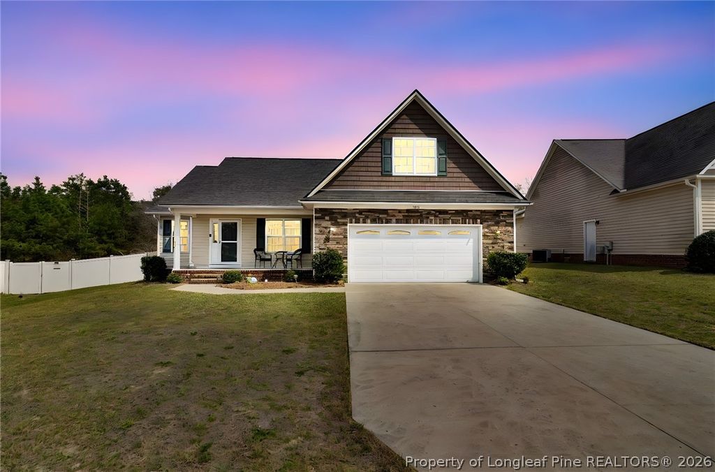 Photo of 2109 Feathercombe Court, Fayetteville, NC 28306 (MLS # 759411)