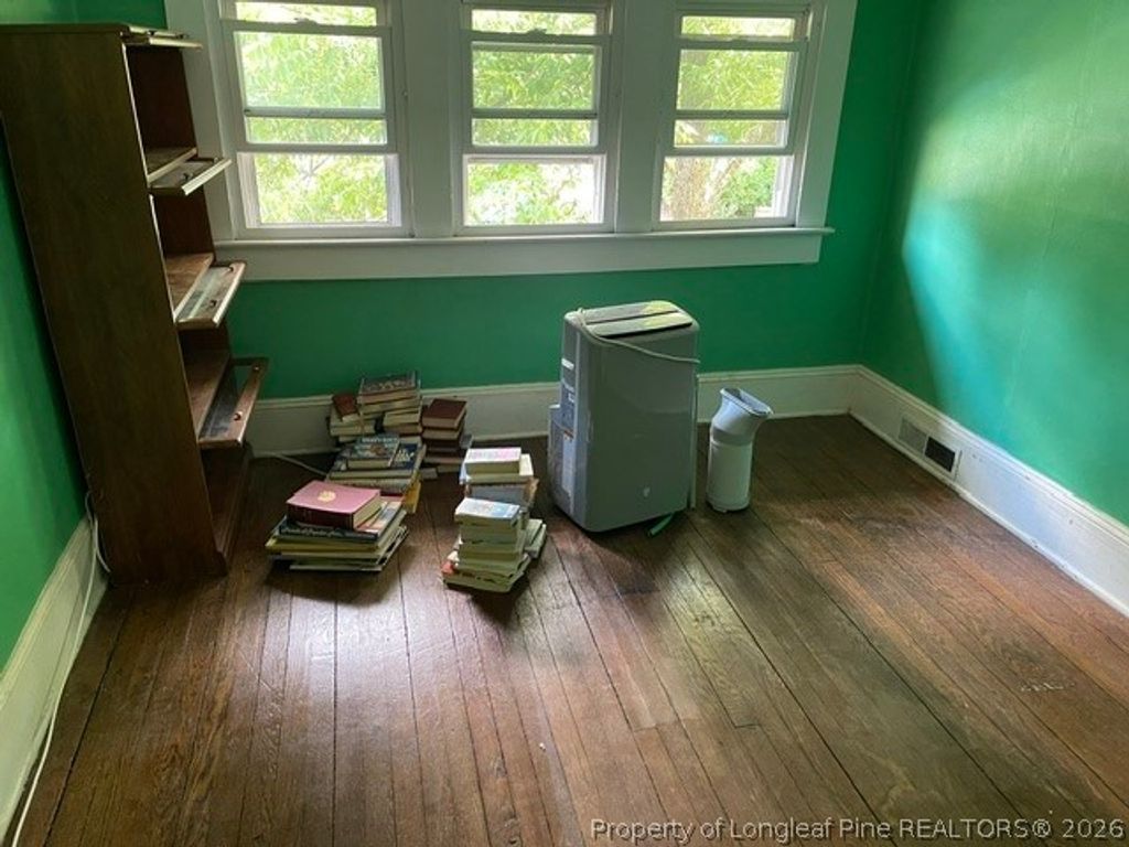 Photo of 1412 Morganton Road, Fayetteville, NC 28305 (MLS # 764286)