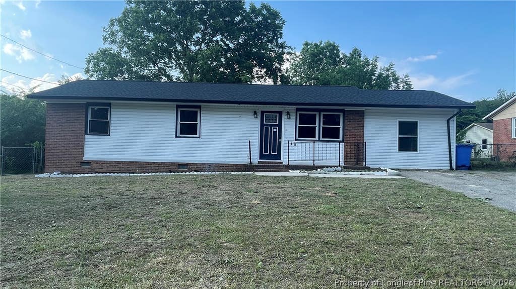 Photo of 6018 Elstree Place, Fayetteville, NC 28314 (MLS # 764294)