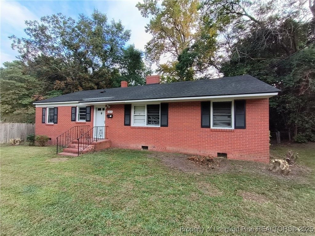 Photo of 1917 Catawba Street, Fayetteville, NC 28303 (MLS # 752766)