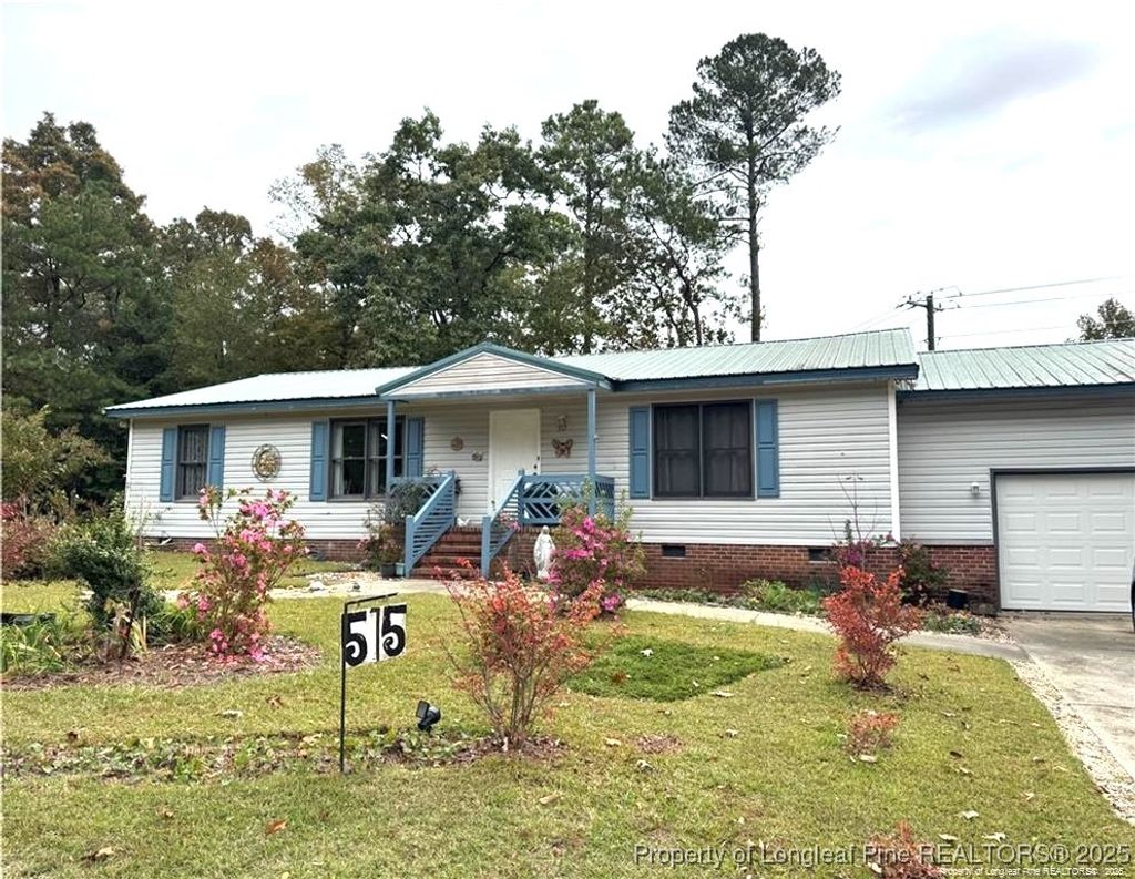 Photo of 515 Gillis Hill Road, Fayetteville, NC 28306 (MLS # 752673)