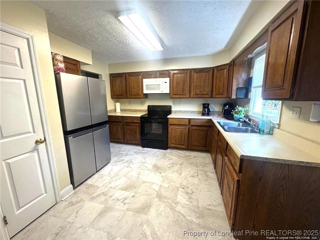 Photo of 515 Gillis Hill Road, Fayetteville, NC 28306 (MLS # 752673)