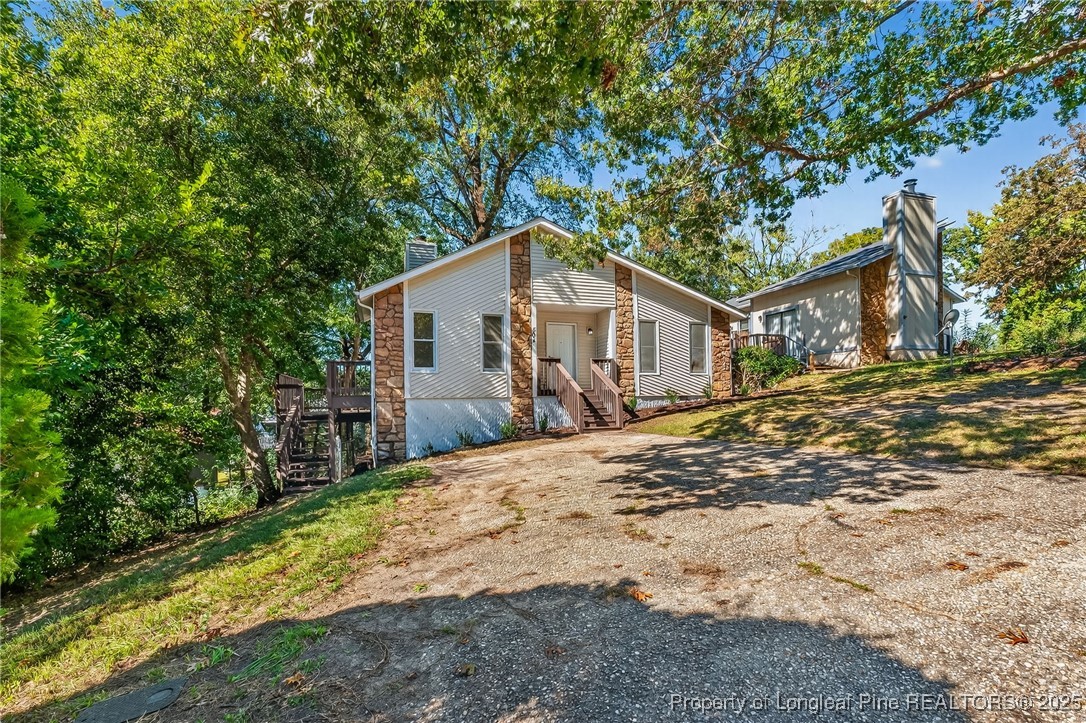 504 Singletary Place