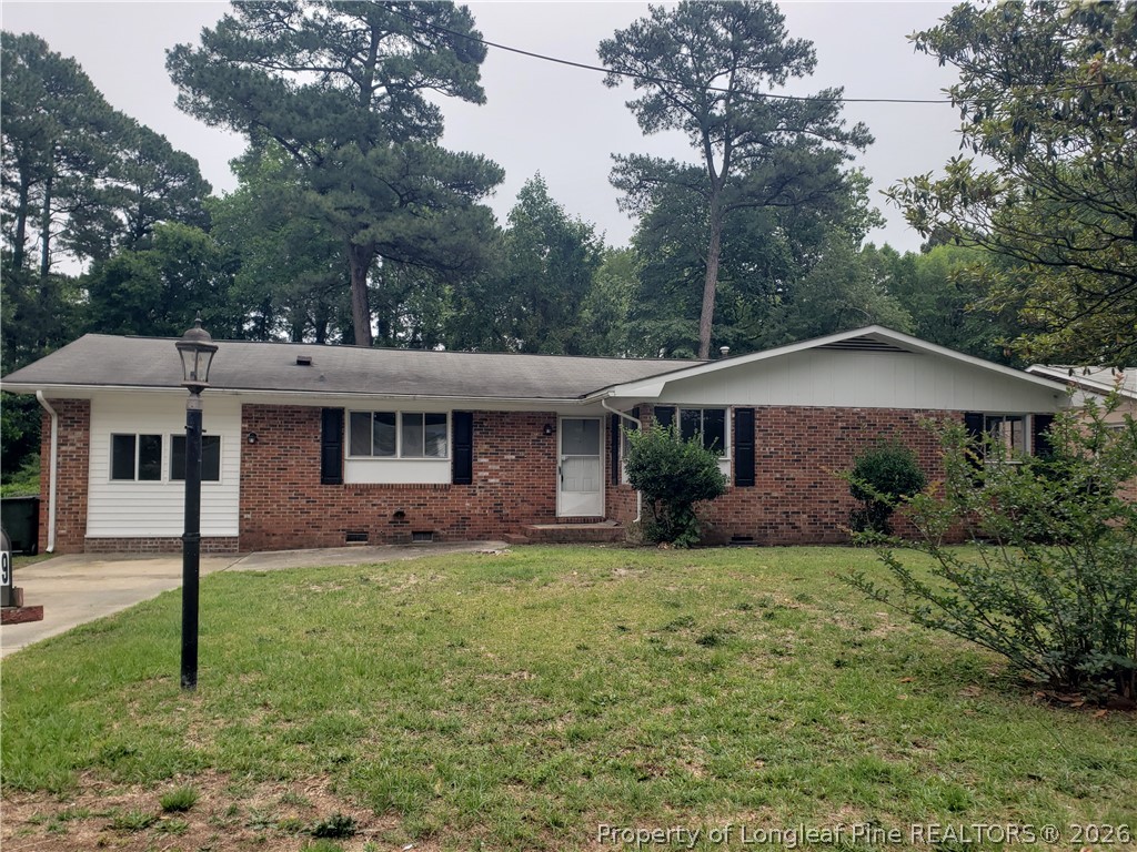Photo 1 of 12 — 1939 Ashton Road, Fayetteville, NC 28304