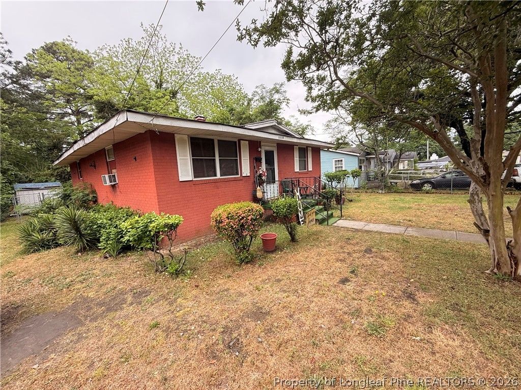 Photo of 2023 Newark Avenue, Fayetteville, NC 28301 (MLS # 761955)