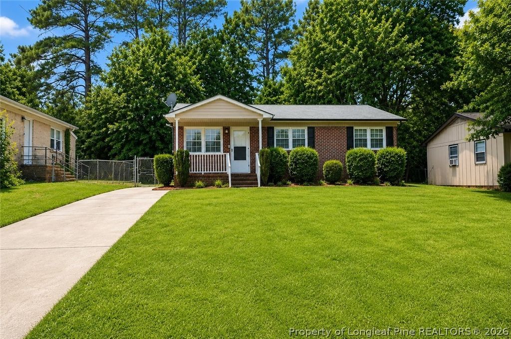 Photo of 1046 Rulnick Street, Fayetteville, NC 28304 (MLS # 765801)