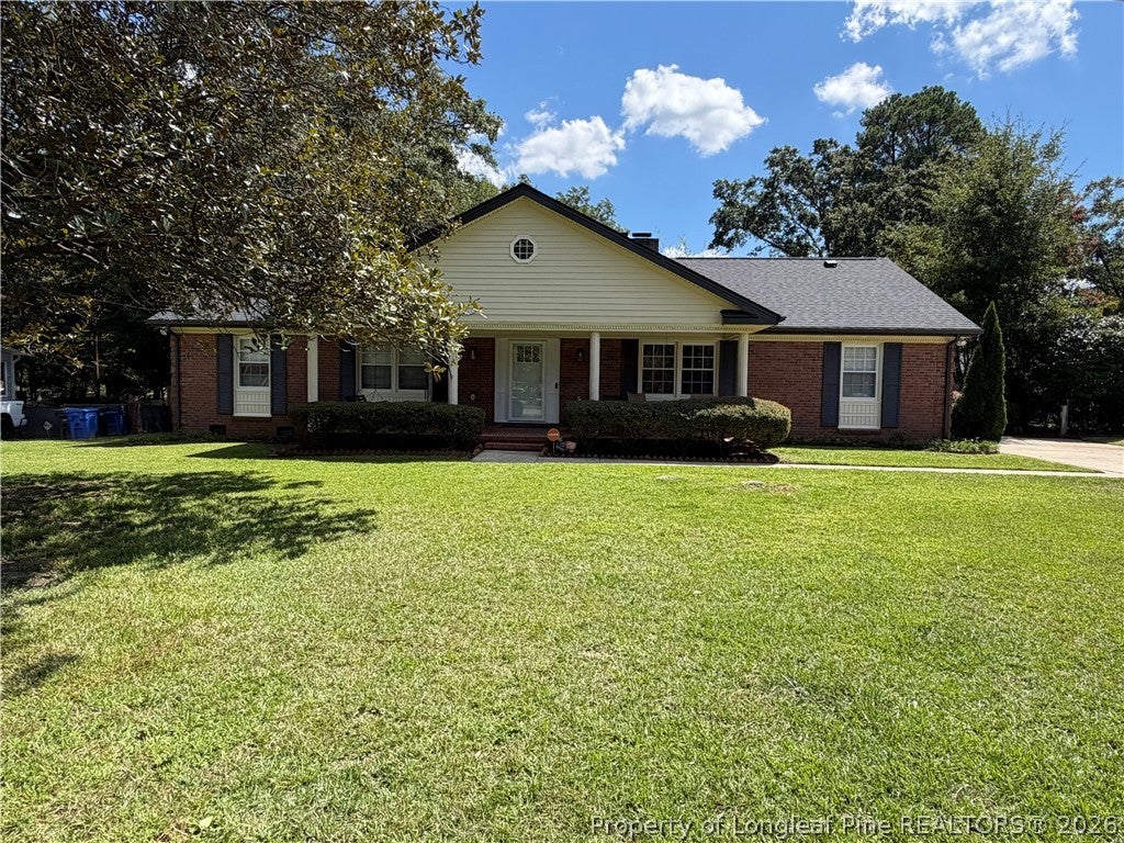 Photo of 339 Colinwood Drive, Fayetteville, NC 28303 (MLS # 769166)