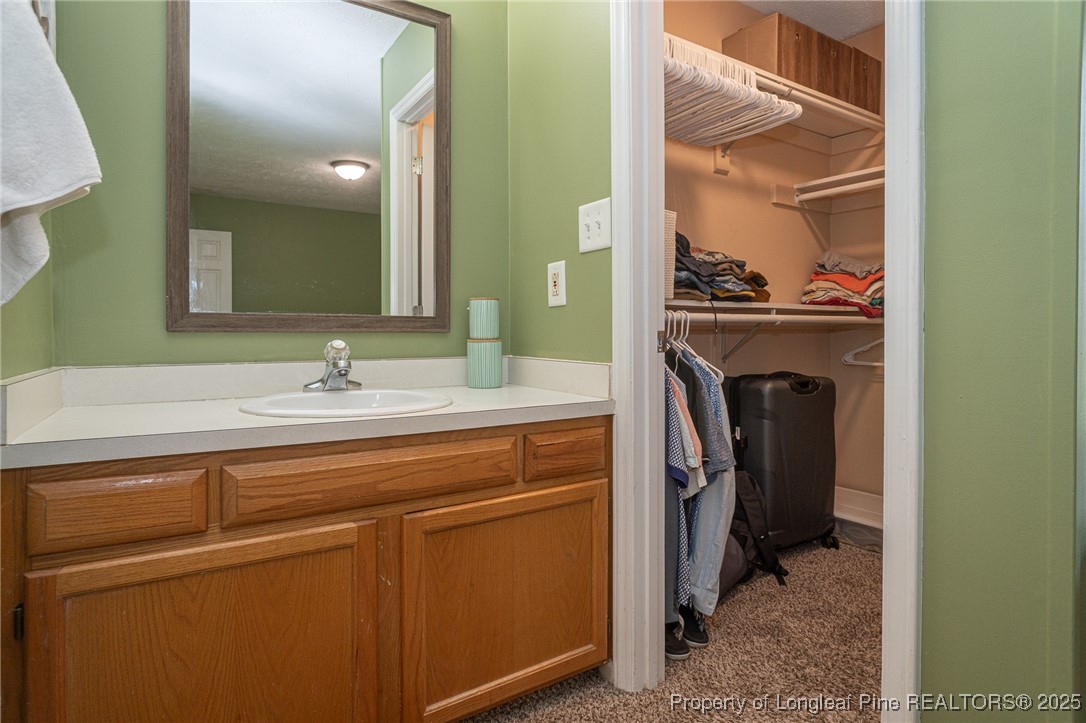 Fayetteville, North Carolina 28314, United States, 3 Bedrooms Bedrooms, ,2 BathroomsBathrooms,Residential,Pending,156428