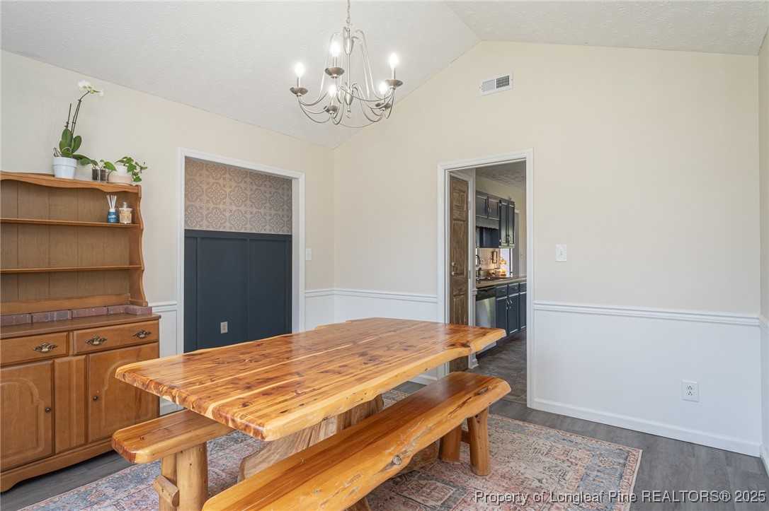 Fayetteville, North Carolina 28314, United States, 3 Bedrooms Bedrooms, ,2 BathroomsBathrooms,Residential,Pending,156428