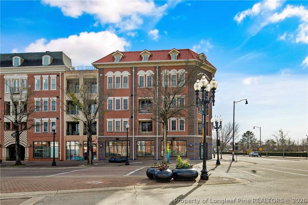 Photo of 325 Hay Street #403, Fayetteville, NC 28301 (MLS # 760787)