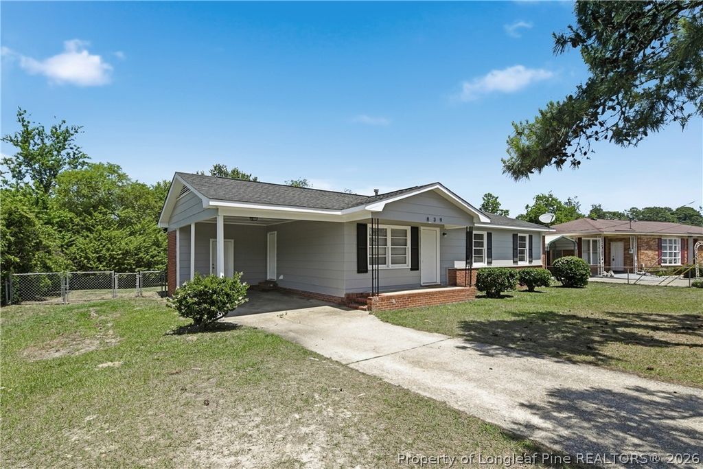 Photo of 839 Fresno Drive, Fayetteville, NC 28303 (MLS # 761015)