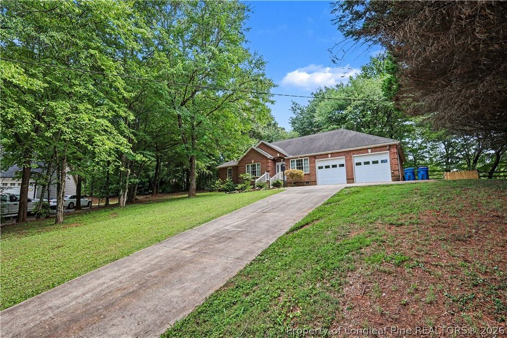 Photo of 112 Spindle Drive, Maiden, NC 28650 (MLS # 766292)