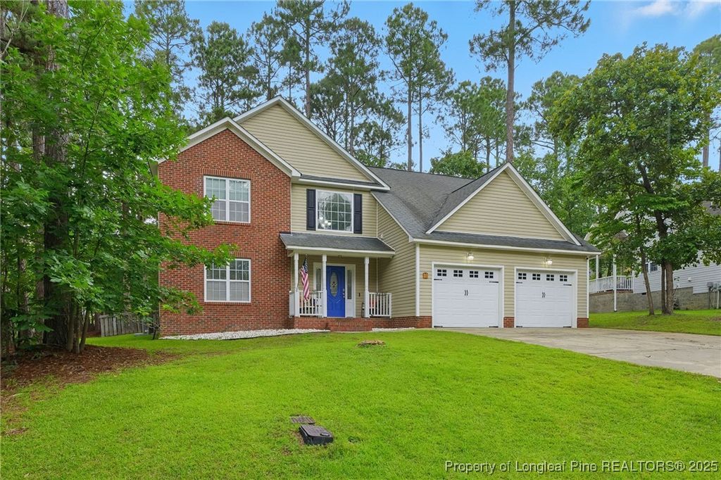 Photo of 46 Wateredge Lane, Sanford, NC 27332 (MLS # 752661)