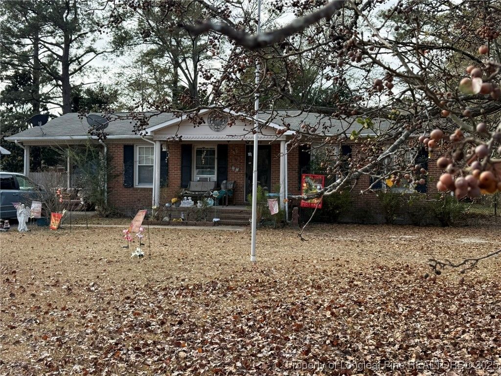 Photo of 3220 Periwinkle Drive, Fayetteville, NC 28306 (MLS # 754401)