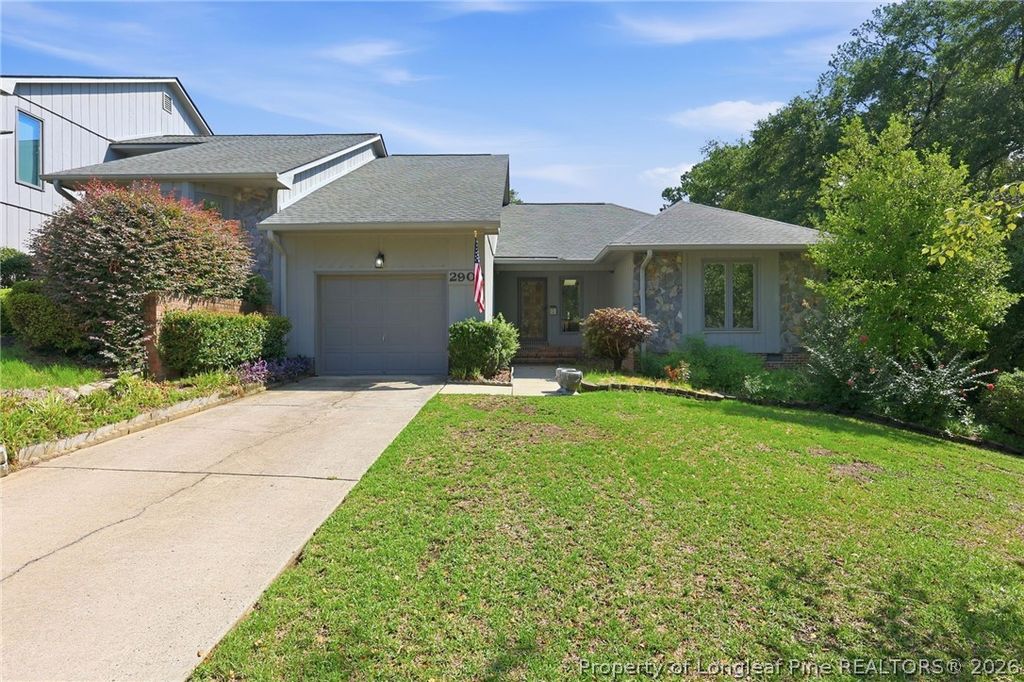 Photo of 2908 Wedgeview Drive, Fayetteville, NC 28306 (MLS # 766584)