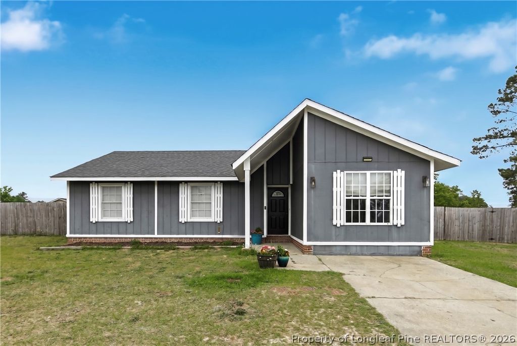 Photo of 6300 Bretton Woods Drive, Hope Mills, NC 28348 (MLS # 761689)