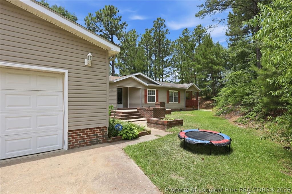 Photo of 194 Ridge View Drive, Cameron, NC 28326 (MLS # 765286)