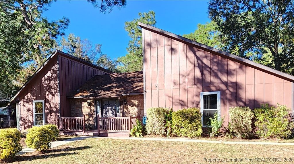 Photo of 6804 Timbercroft Lane, Fayetteville, NC 28314 (MLS # 756053)