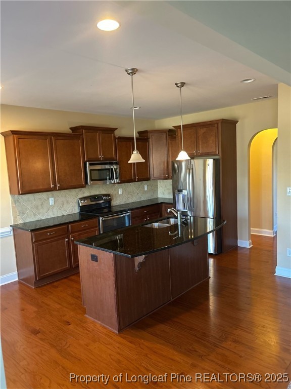 6605 Stillwood Drive