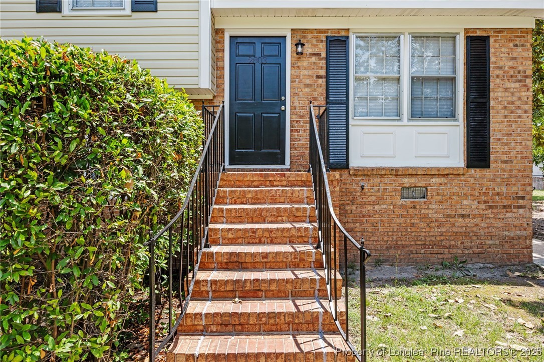 2803 Shade Tree Drive