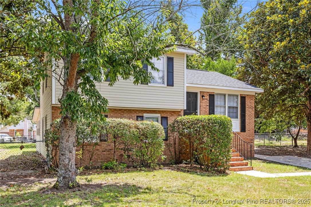 2803 Shade Tree Drive