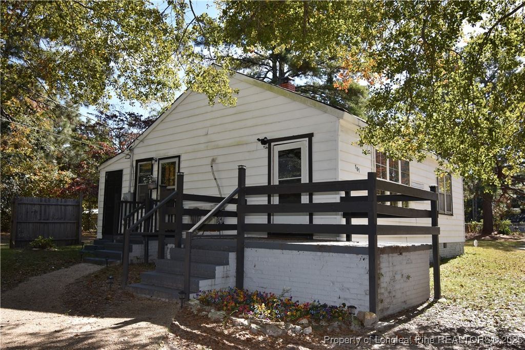 Photo of 101 Bremer Street, Fayetteville, NC 28303 (MLS # 752664)