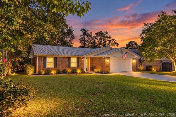 1339 OAK KNOLLS DR, FAYETTEVILLE, NC 28314 - Image 7d048aed17759ab255bc696f93dfaa4e/2043864405