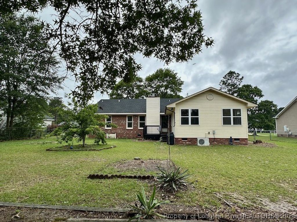 Photo of 162 E Twelve Oaks Road, Raeford, NC 28376 (MLS # 745260)