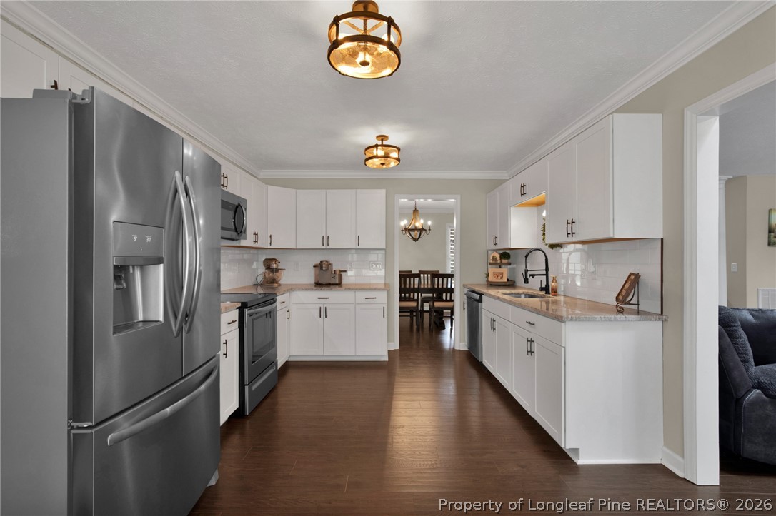 411 Timberline Drive