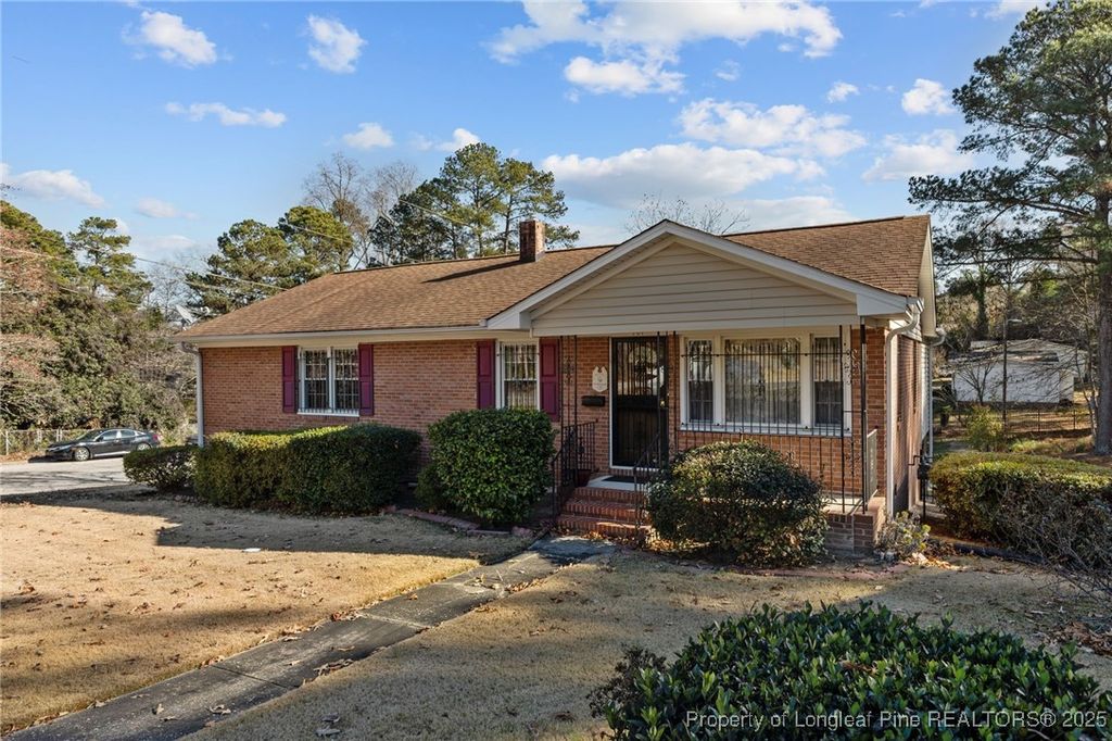 Photo of 701 McLamb Avenue, Fayetteville, NC 28301 (MLS # 754526)