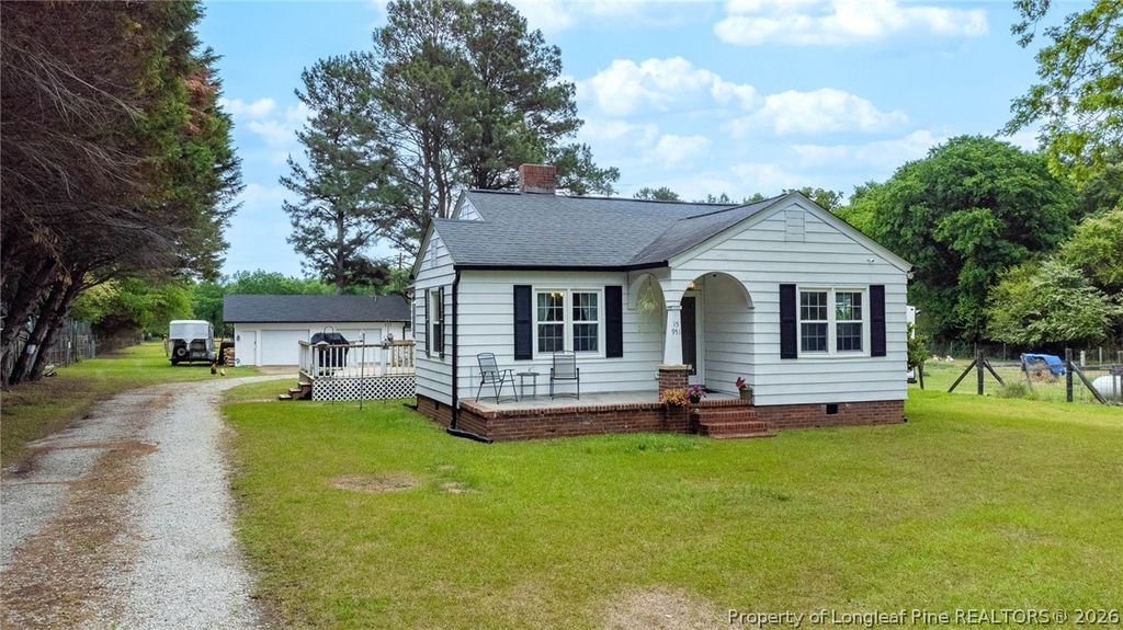Photo of 15951 Us Highway 15 501 Highway, Aberdeen, NC 28315 (MLS # 762061)