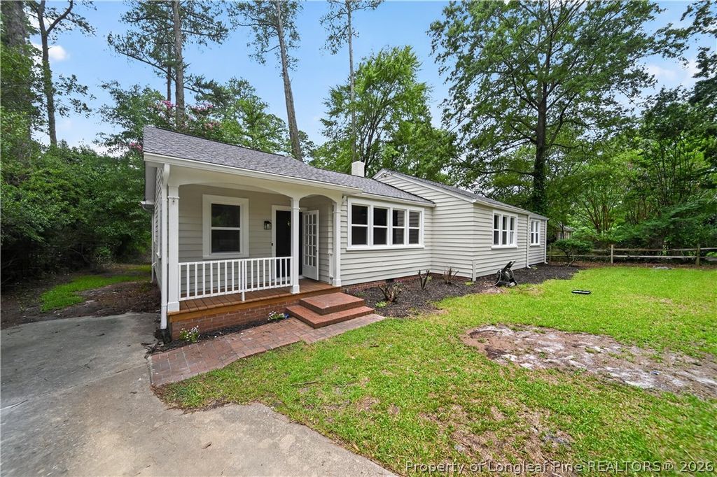 Photo of 1533 Country Club Road, Rocky Mount, NC 27804 (MLS # 766618)