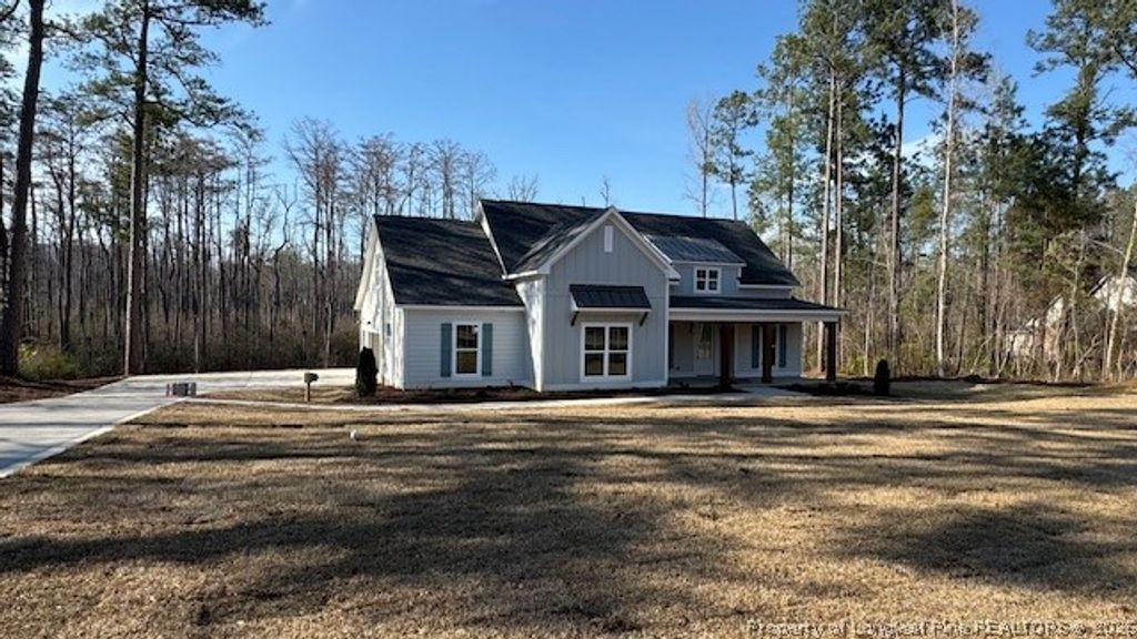 Photo of 5379 Clubhouse Lane, Hope Mills, NC 28348 (MLS # 758747)