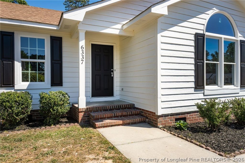 Photo of 6337 Rhemish Drive, Fayetteville, NC 28304 (MLS # 761100)