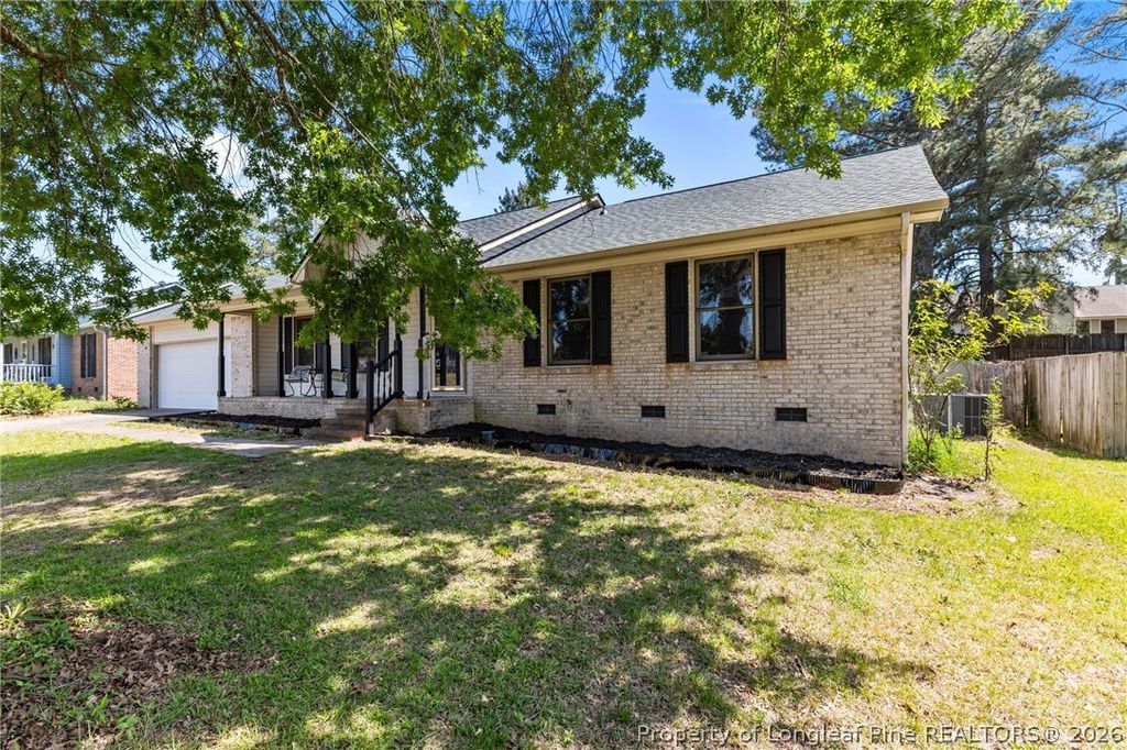 Photo of 7657 Southbend Drive, Fayetteville, NC 28314 (MLS # 761950)