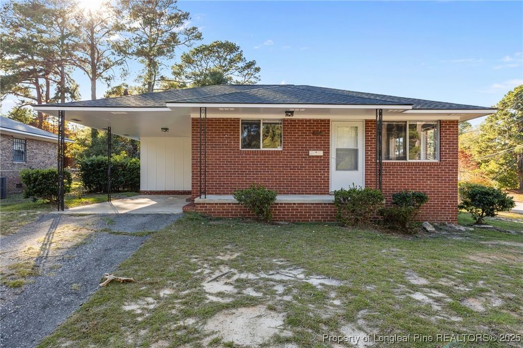 Photo of 1913 Corrinna Street, Fayetteville, NC 28301 (MLS # 752294)