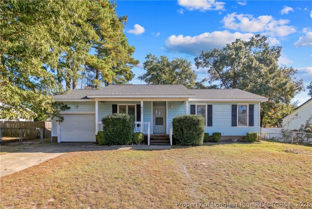 Photo of 937 Winterberry Drive, Fayetteville, NC 28314 (MLS # 771713)