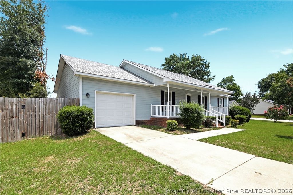Photo of 5816 Bloomsbury Drive, Fayetteville, NC 28306 (MLS # 764827)