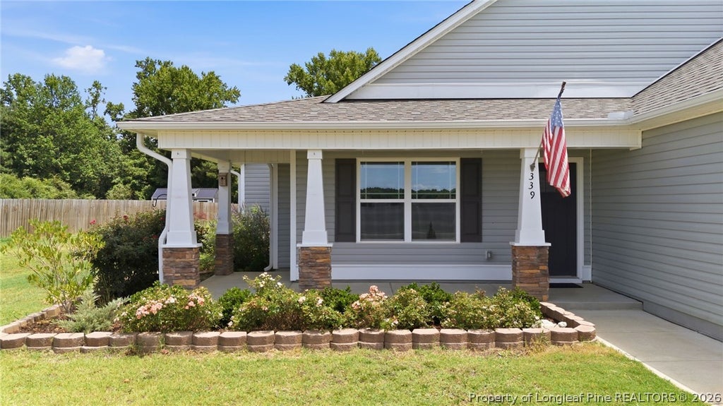 Photo of 339 Sandcastle Lane, Four Oaks, NC 27524 (MLS # 764393)