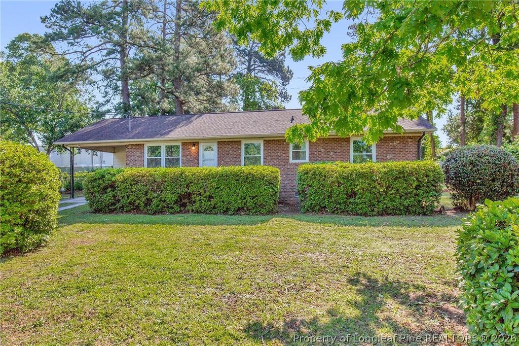 Photo of 126 Old Gate Road, Fayetteville, NC 28314 (MLS # 761918)