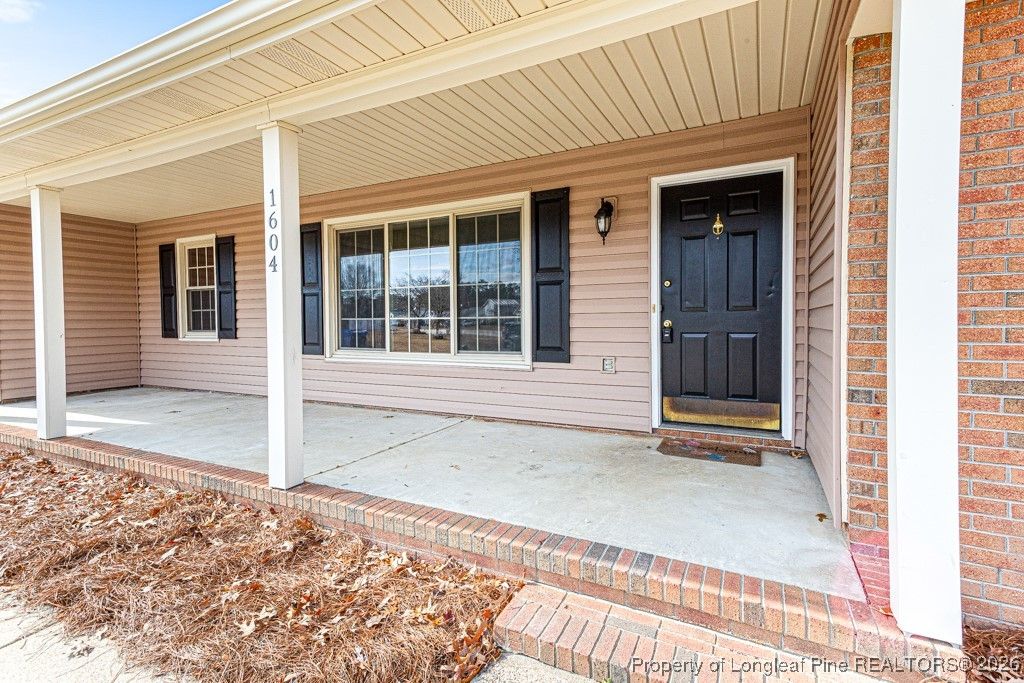 Photo of 1604 Hazelhurst Drive, Fayetteville, NC 28314 (MLS # 755127)