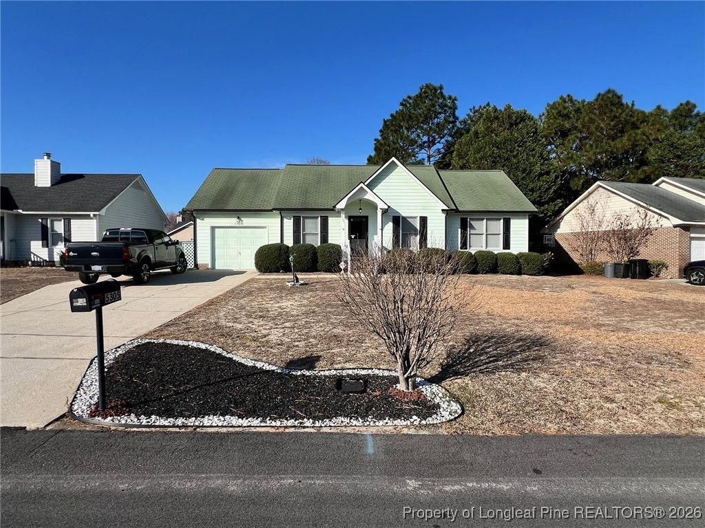 Photo of 5305 Thackeray Drive, Fayetteville, NC 28306 (MLS # 756370)