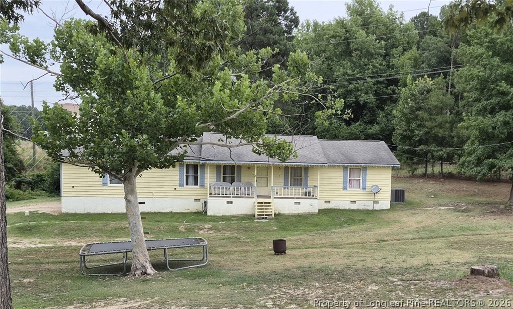 Photo of 222 Old Gate Road, Fayetteville, NC 28314 (MLS # 764803)