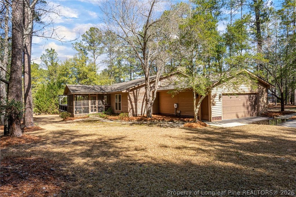 Photo of 996 Point Hill Drive, Fayetteville, NC 28306 (MLS # 758176)
