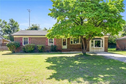 Photo of 714 Bronco Lane, Fayetteville, NC 28303 (MLS # 762622)