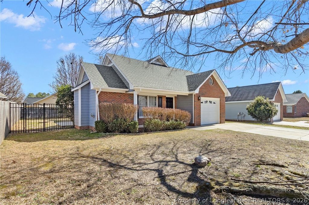 Photo of 7214 Tollhouse Drive, Fayetteville, NC 28314 (MLS # 757930)