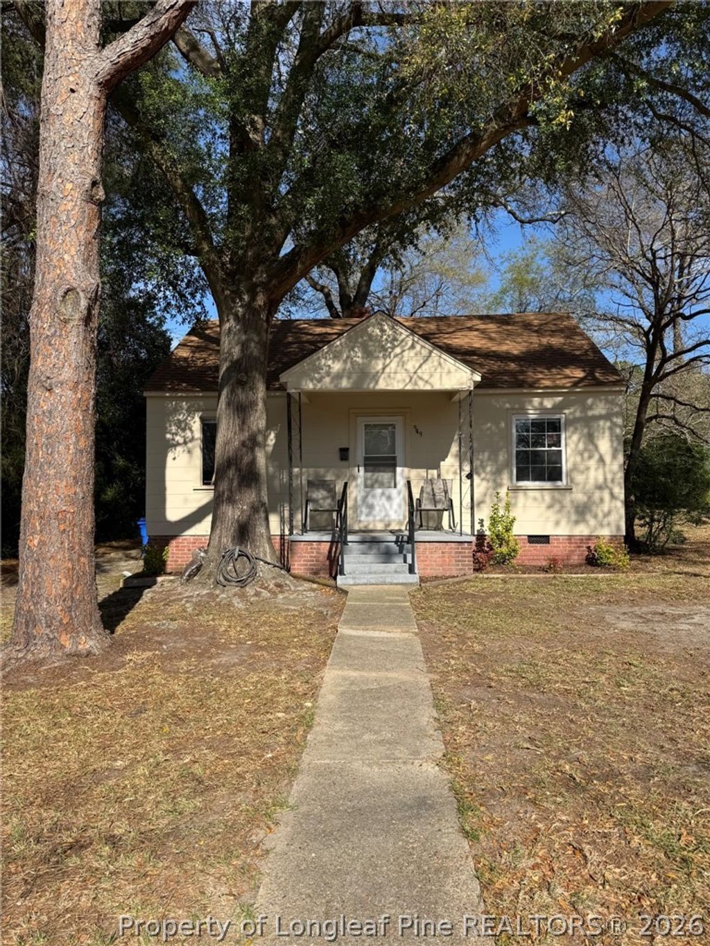 Photo of 949 Chester Circle, Fayetteville, NC 28303 (MLS # 758823)